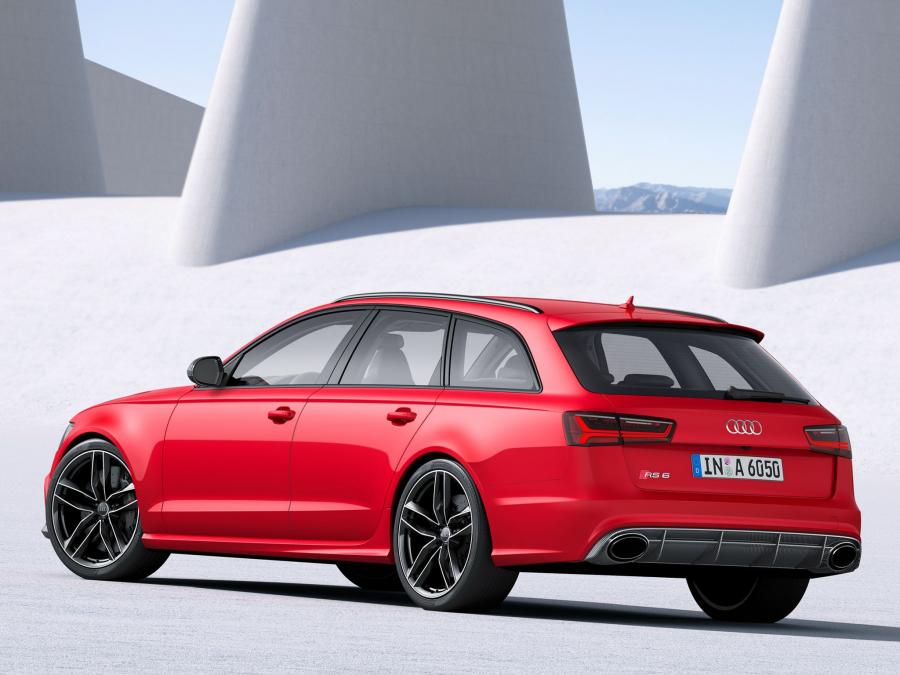  Audi RS6 Avant (4G, C7) 2014 года  (WW) (фото 2 из 22)